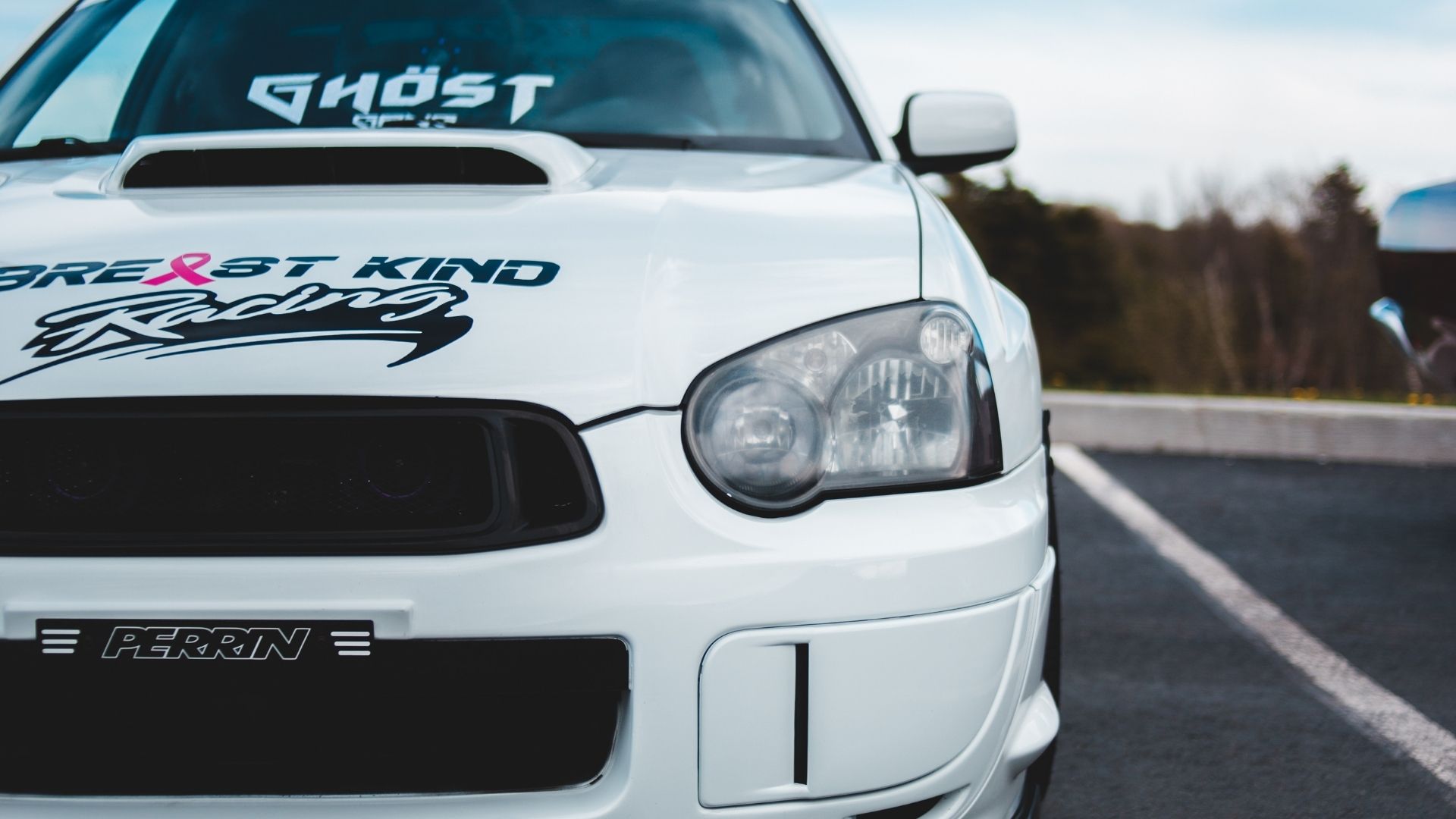 Detailing garage custom decals services